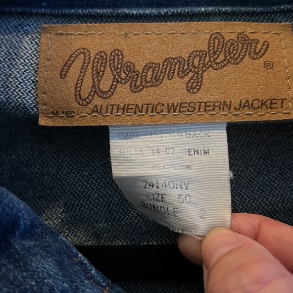 HEAVY Unlined Denim Jacket - Picture 8 of 8